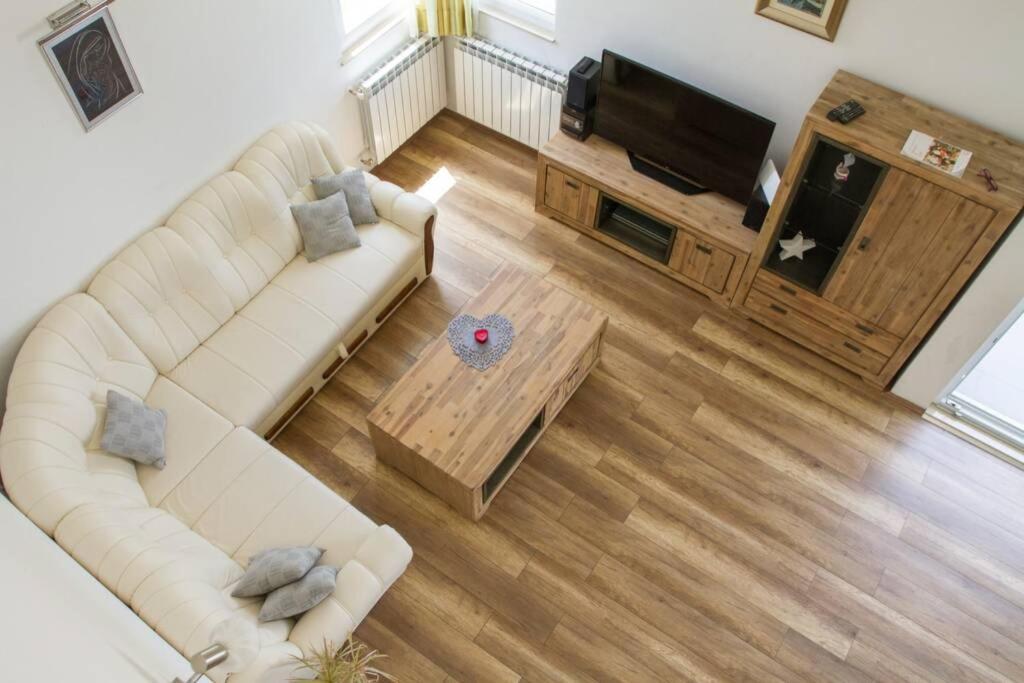Holiday House Villa Bleu Korusce Екстериор снимка